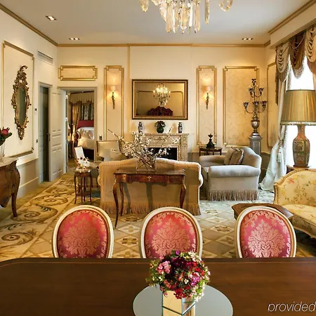 Acta Atrium Palace Barcellona