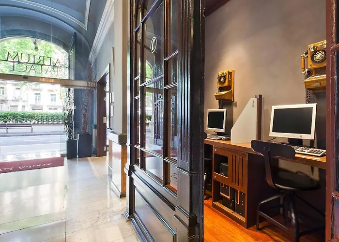 Hotel Acta Atrium Palace 4*