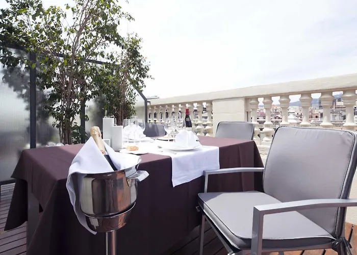 Szálloda Acta Atrium Palace 4*