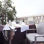 فندق أكتا أتريوم بالاس 4*