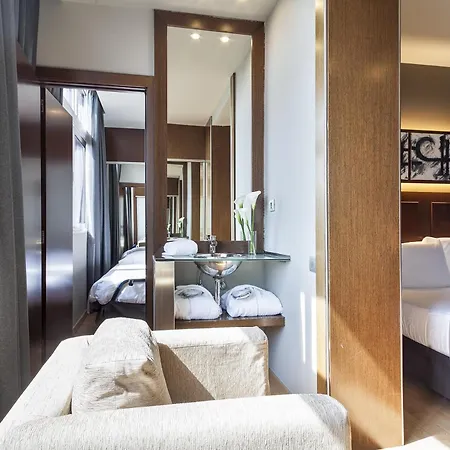 Acta Atrium Palace 4*