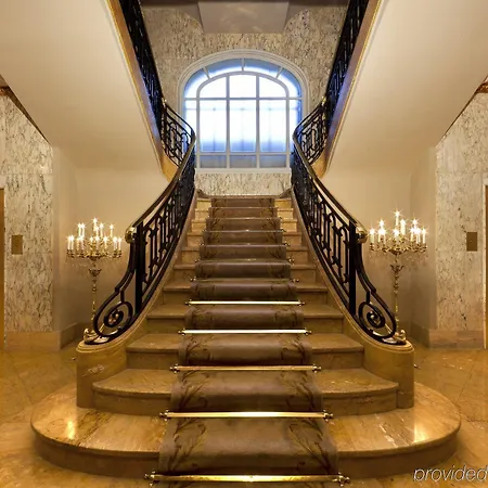 Szálloda Acta Atrium Palace